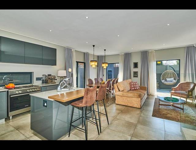 3 BEDROOM CLUSTER FOR SALE IN KILLARNEY